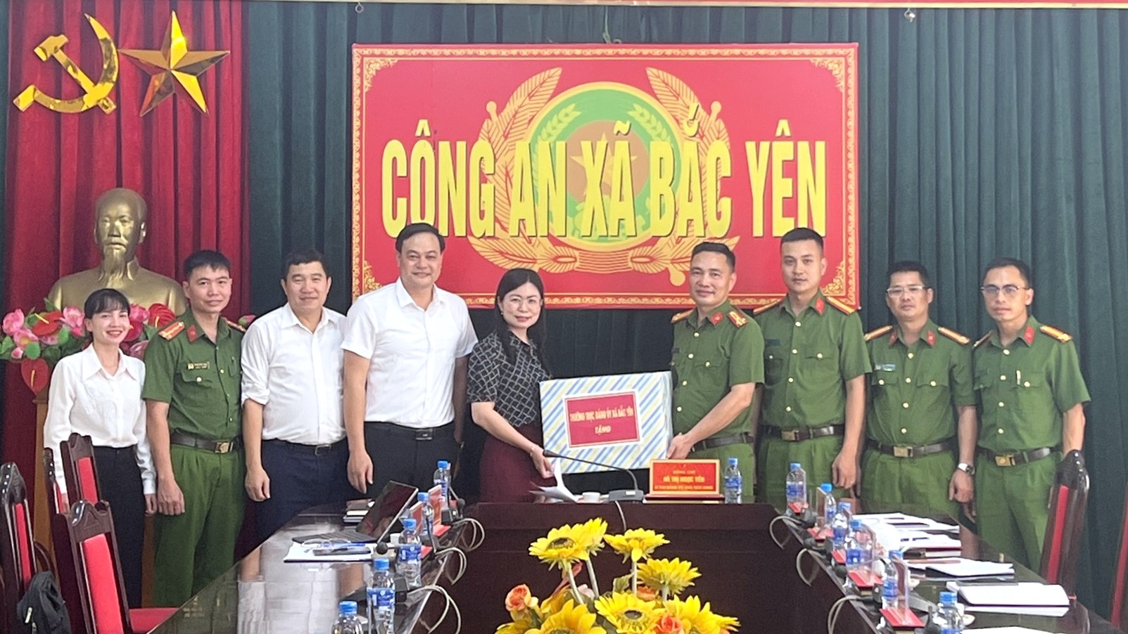anh tin bai